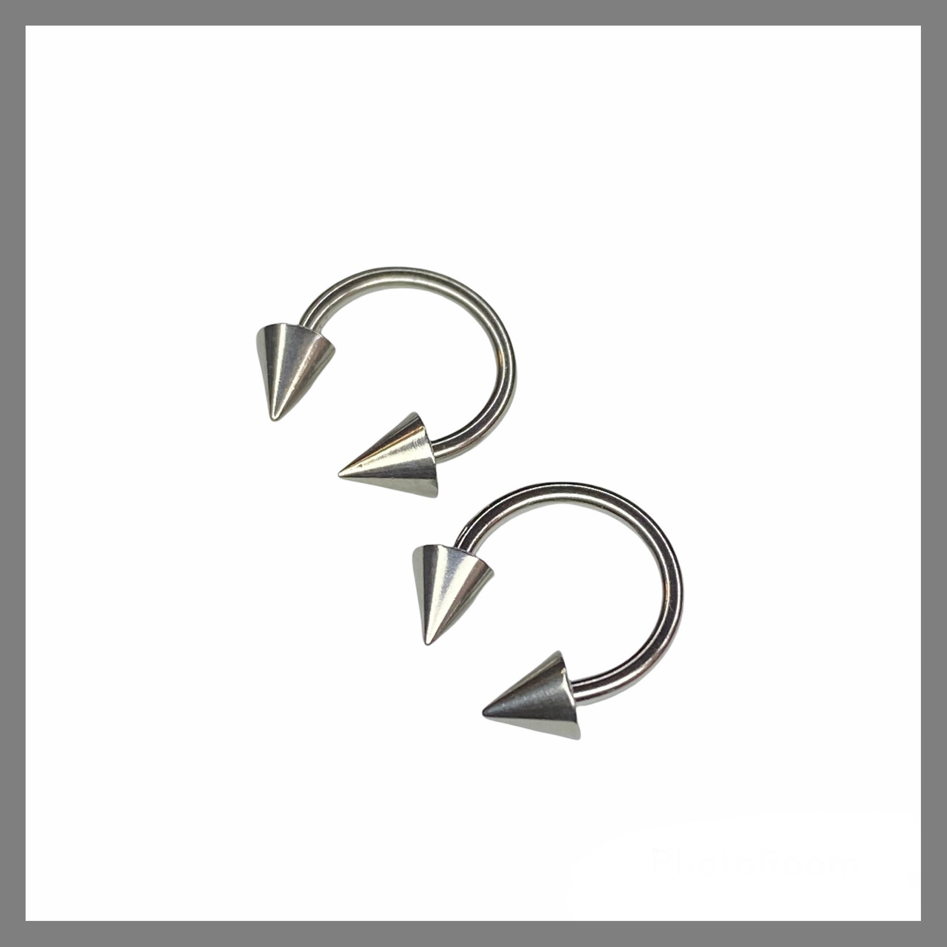 Silver spike hoop piercings – TOOFOOFEEFA